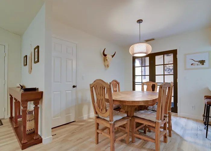4 Mi To Old Town! Extended Desert Escape W/ Pool *