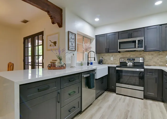 4 Mi To Old Town! Extended Desert Escape W/ Pool *
