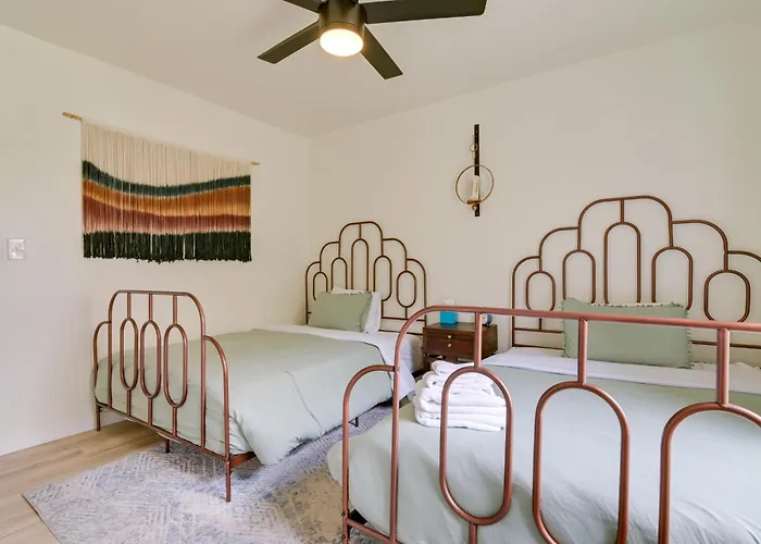 4 Mi To Old Town! Extended Desert Escape W/ Pool * Phoenix